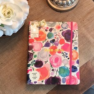 Kate Spade Aug ‘18 - Aug ‘19 Large Planner